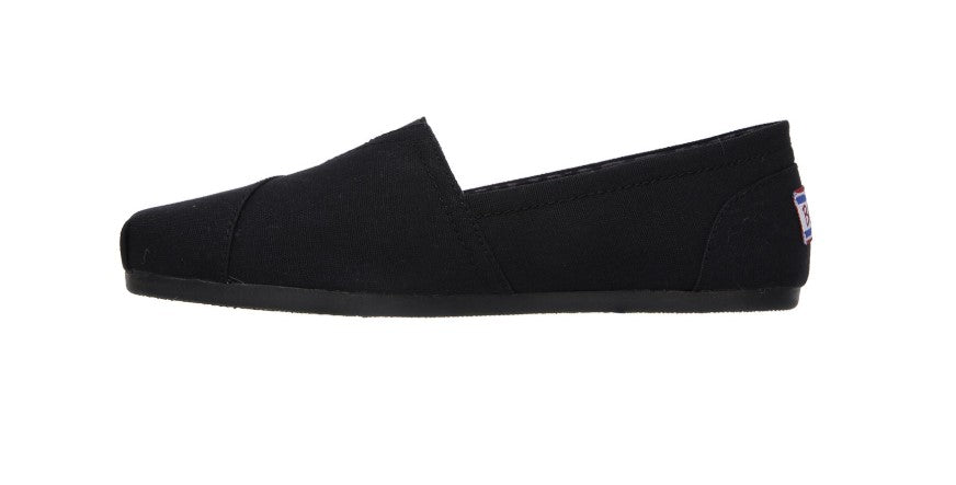 Skechers - Bob Plush: Peace and Love